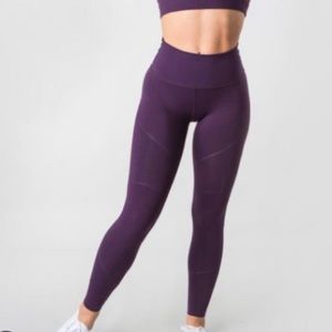 Alphalete revival r6 leggings